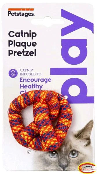 PETSTAGES CATNIP PLAQUE AWAY PRETZEL CAT  DENTAL CHEW TOY
